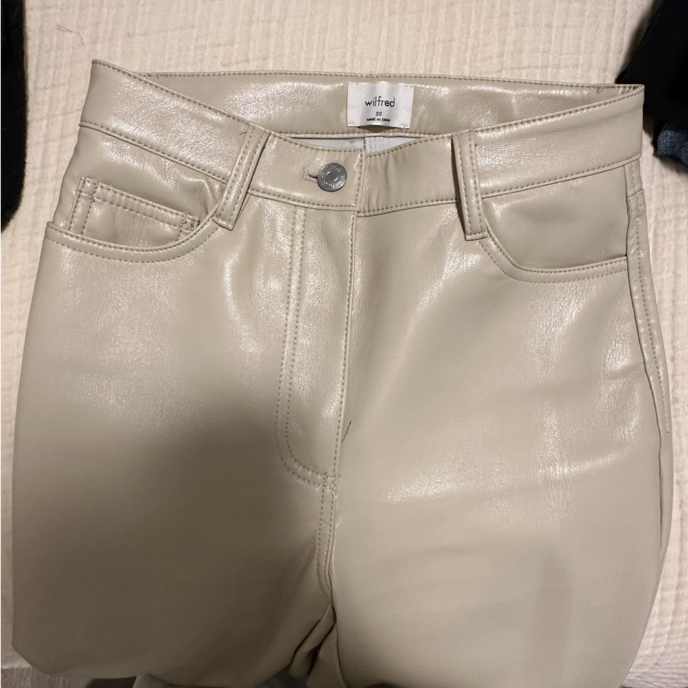 Aritzia Melina Pant in Birch
